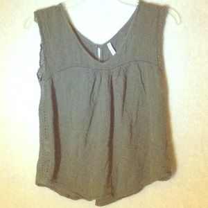 #BSKGIRL Medium Button Back Crochet Shirt Blouse💚